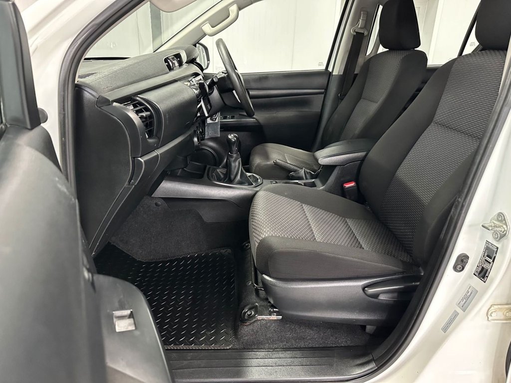 Used Toyota Hilux 2020 for sale - 76631698: Photo 14