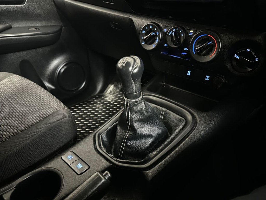 Used Toyota Hilux 2020 for sale - 76631698: Photo 18