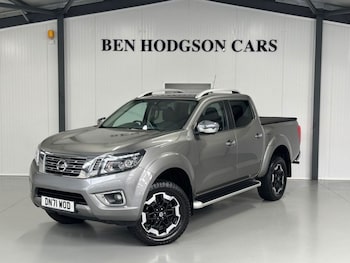 Nissan - Navara