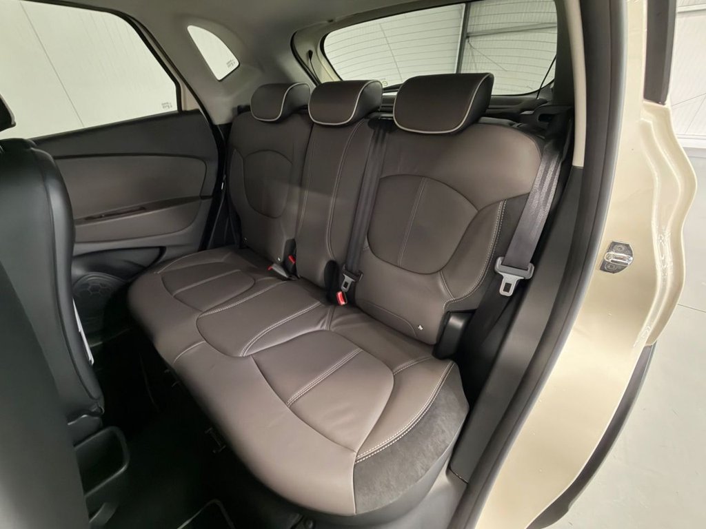 Used Renault Captur 2016 for sale - 76454528: Photo 12