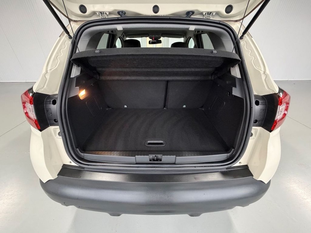 Used Renault Captur 2016 for sale - 76454528: Photo 13