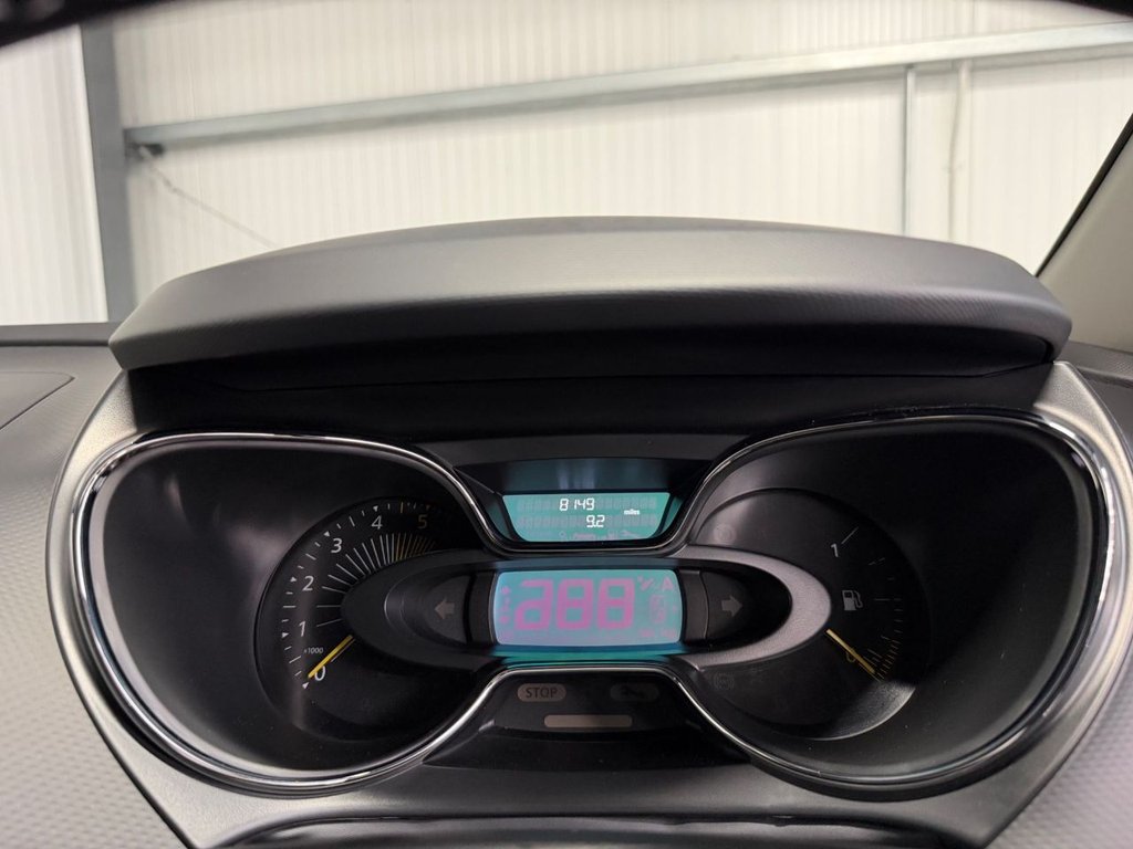 Used Renault Captur 2016 for sale - 76454528: Photo 14