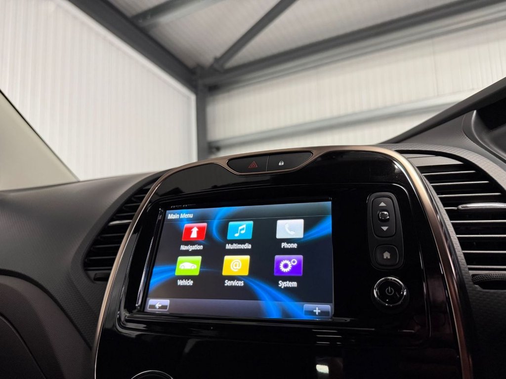 Used Renault Captur 2016 for sale - 76454528: Photo 19