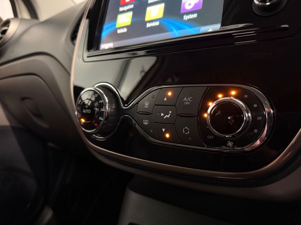 Used Renault Captur 2016 for sale - 76454528: Photo 21