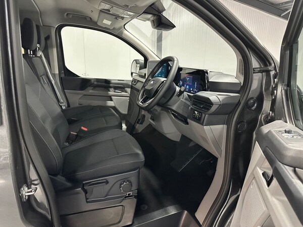 Used Ford Transit Custom 2025 for sale - 76322960: Photo 10