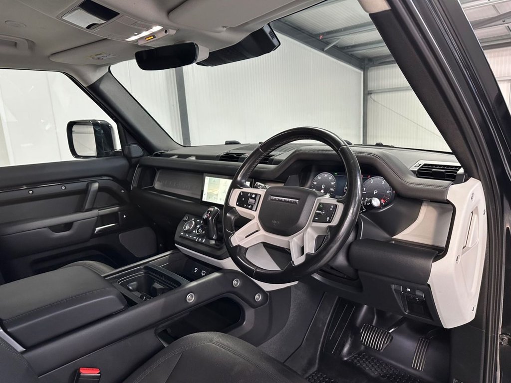 Used Land Rover Defender 2023 for sale - 76376213: Photo 11