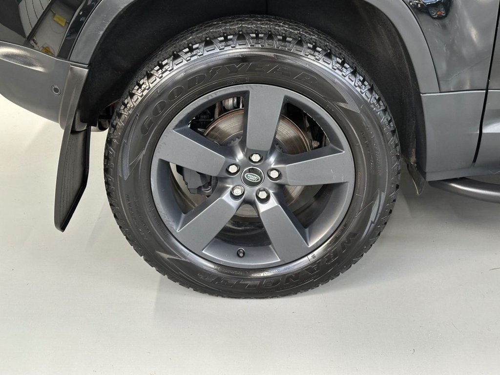 Used Land Rover Defender 2023 for sale - 76376213: Photo 26
