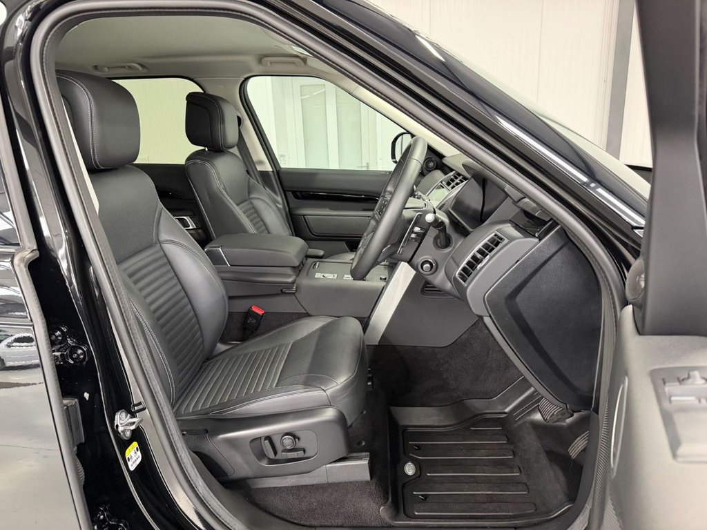 Used Land Rover Discovery 2023 for sale - 78003086: Photo 10