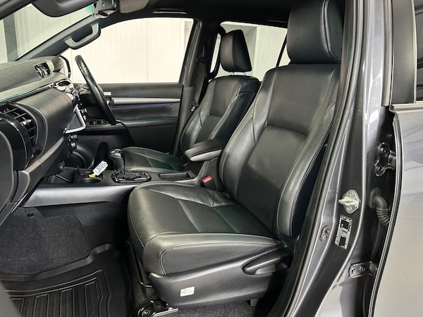 Used Toyota Hilux 2022 for sale - 76323432: Photo 15