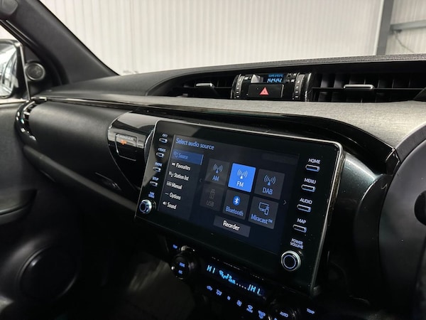 Used Toyota Hilux 2022 for sale - 76323432: Photo 20
