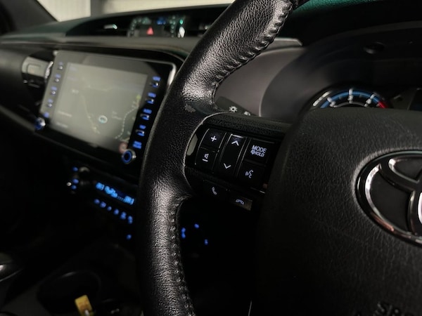 Used Toyota Hilux 2022 for sale - 76323432: Photo 23