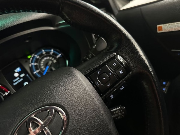 Used Toyota Hilux 2022 for sale - 76323432: Photo 24