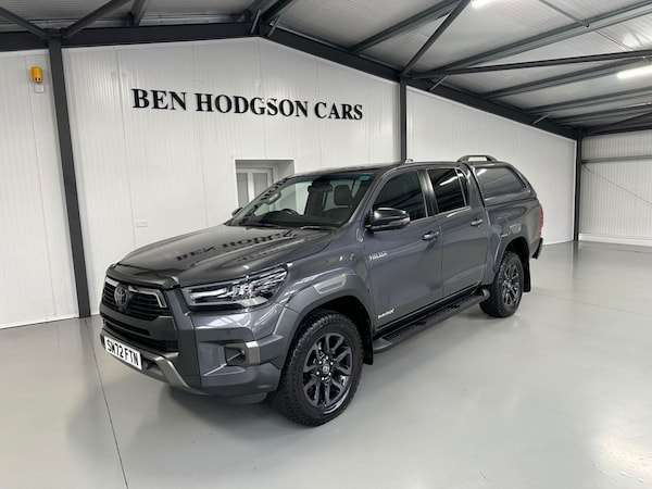 Used Toyota Hilux 2022 for sale - 76323432: Photo 2