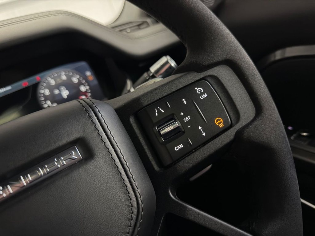 Used Land Rover Defender 2022 for sale - 77770998: Photo 28