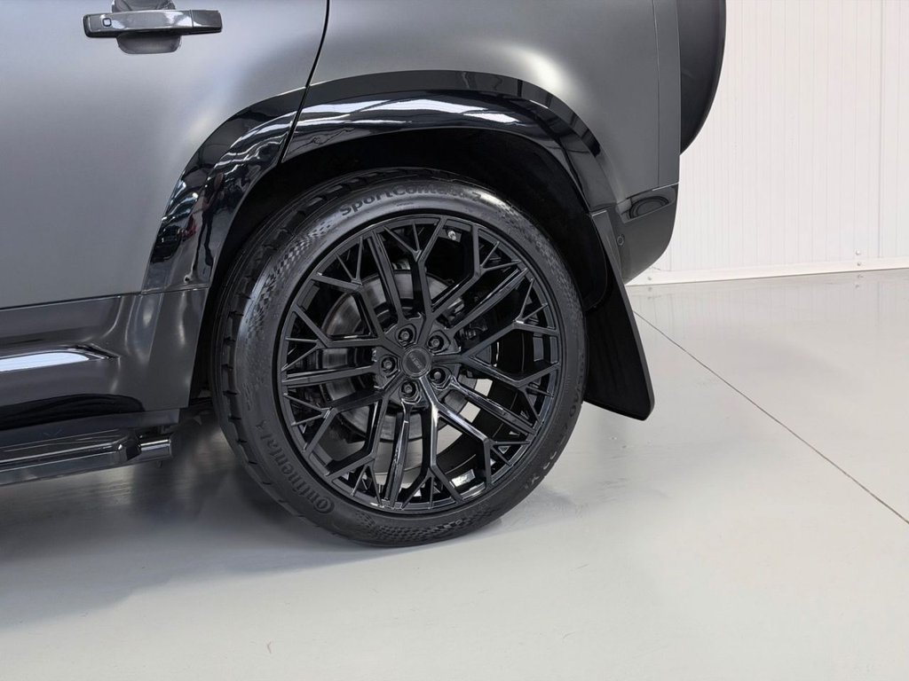 Used Land Rover Defender 2022 for sale - 77770998: Photo 38