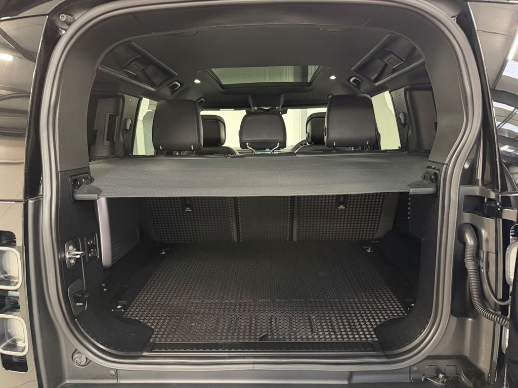 Used Land Rover Defender 2022 for sale - 77770998: Photo 43