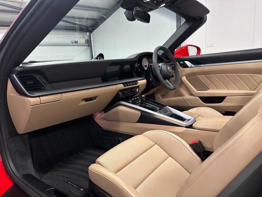 Used Porsche 911 2020 for sale - 76631911: Photo 21