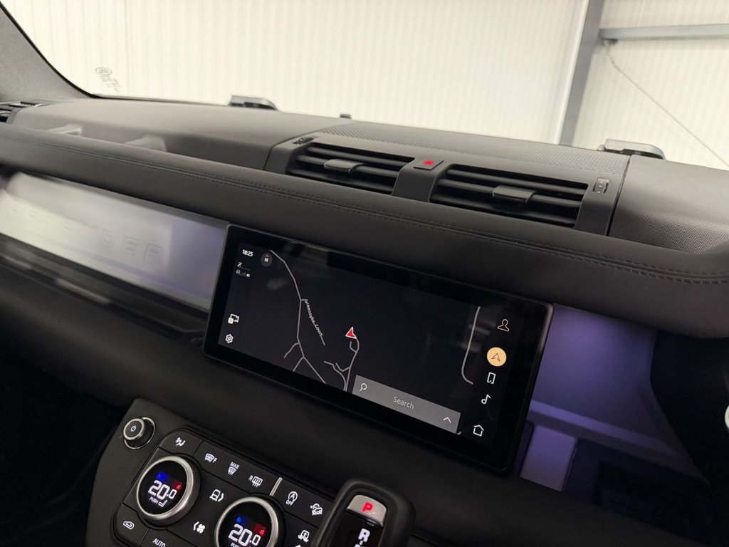 Used Land Rover Defender 2024 for sale - 77765335: Photo 21