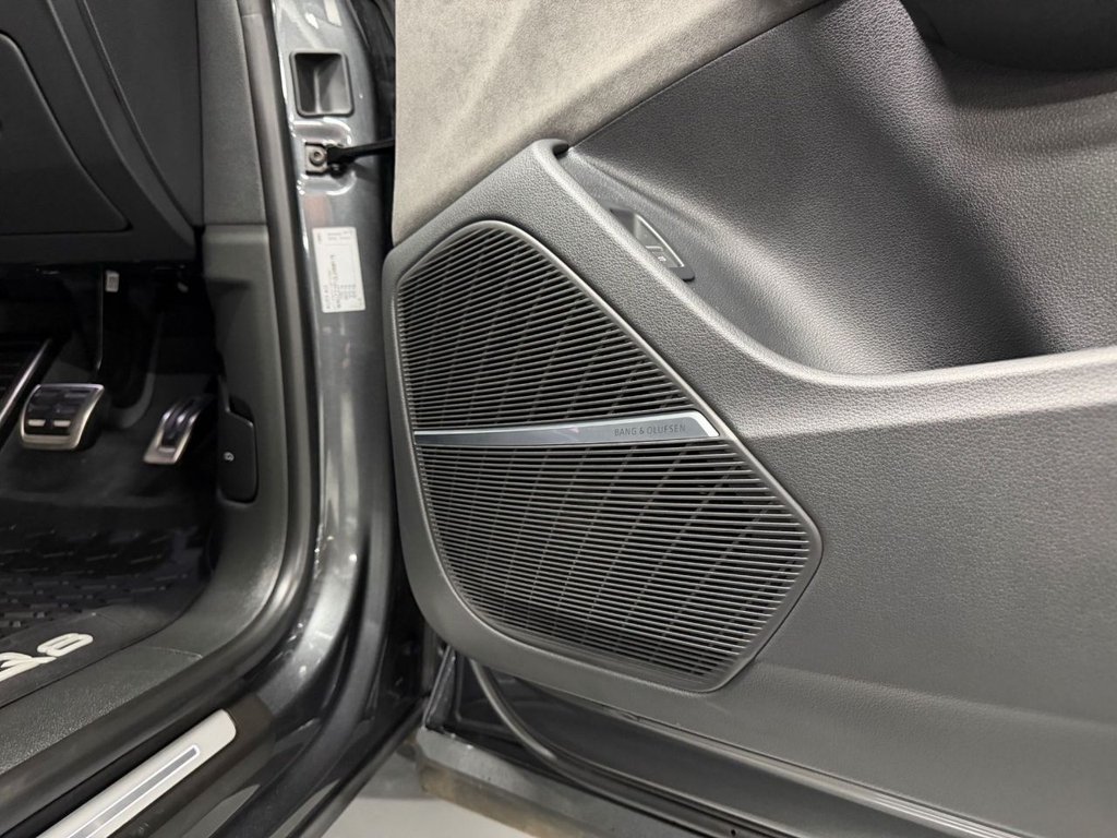 Used Audi Q8 2020 for sale - 77666678: Photo 29