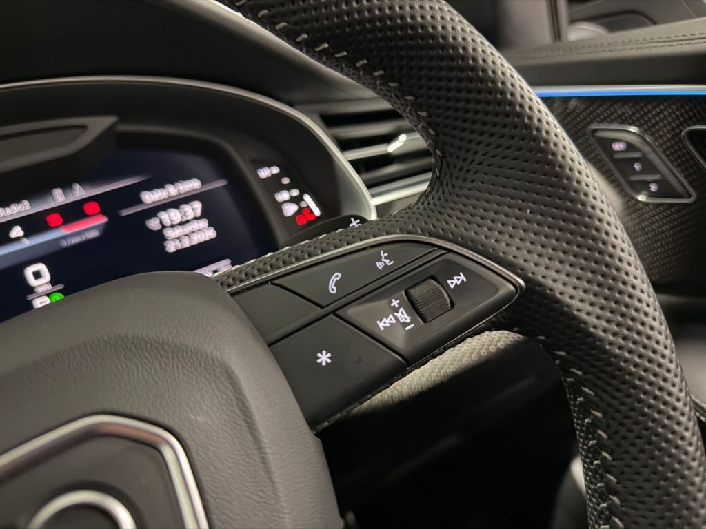 Used Audi Q8 2020 for sale - 77666678: Photo 33