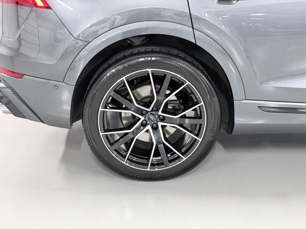 Used Audi Q8 2020 for sale - 77666678: Photo 41