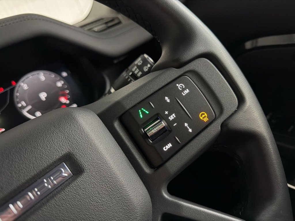 Used Land Rover Defender 2025 for sale - 77841415: Photo 28