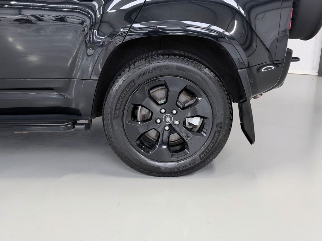 Used Land Rover Defender 2025 for sale - 77841415: Photo 31