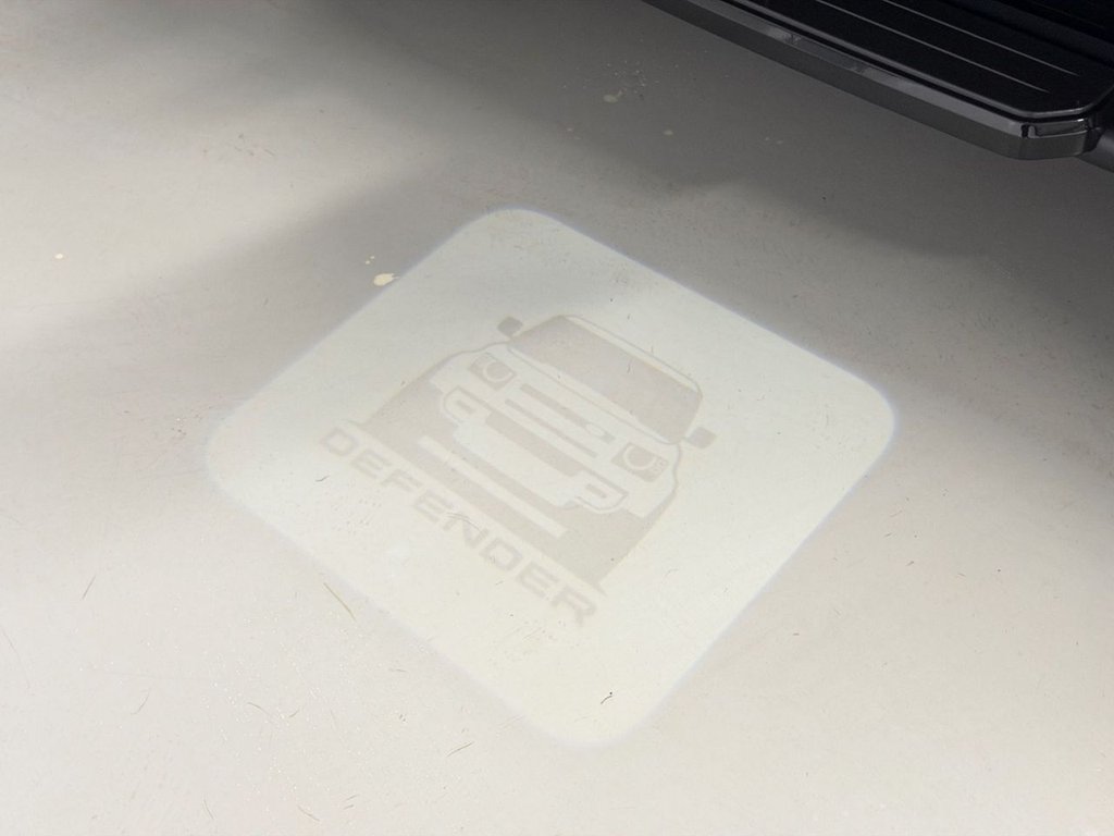 Used Land Rover Defender 2025 for sale - 77841415: Photo 35