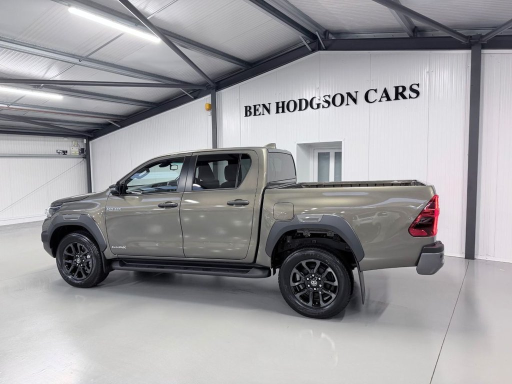 Used Toyota Hilux 2026 for sale - 78030301: Photo 5