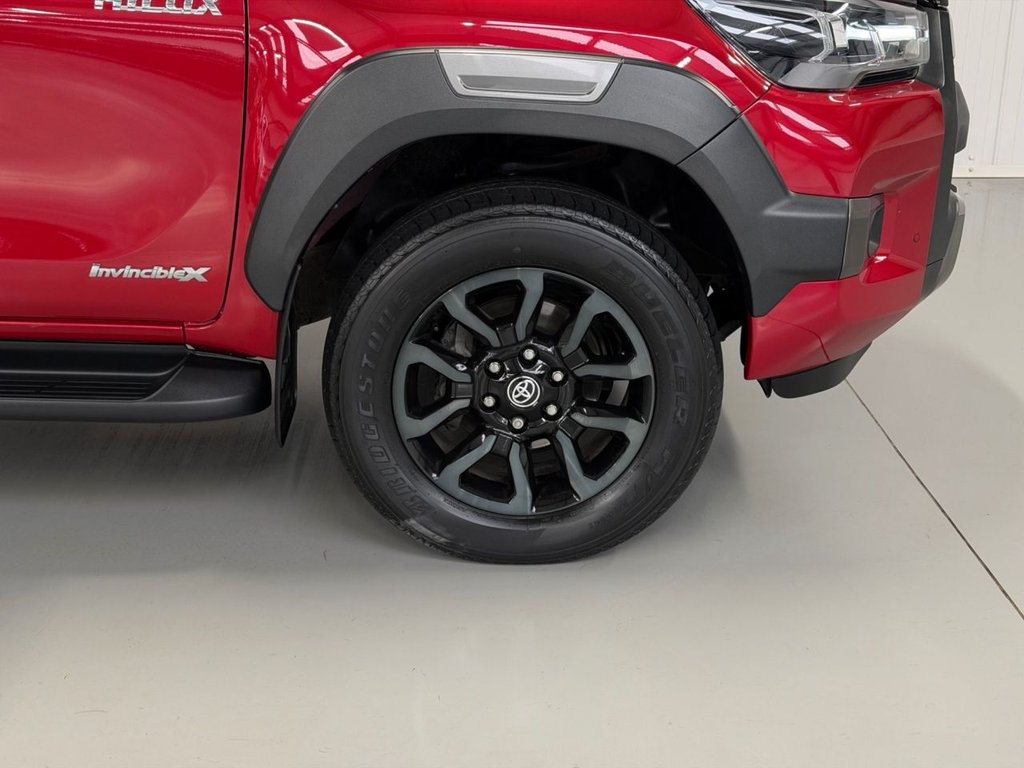 Used Toyota Hilux 2023 for sale - 77920546: Photo 31