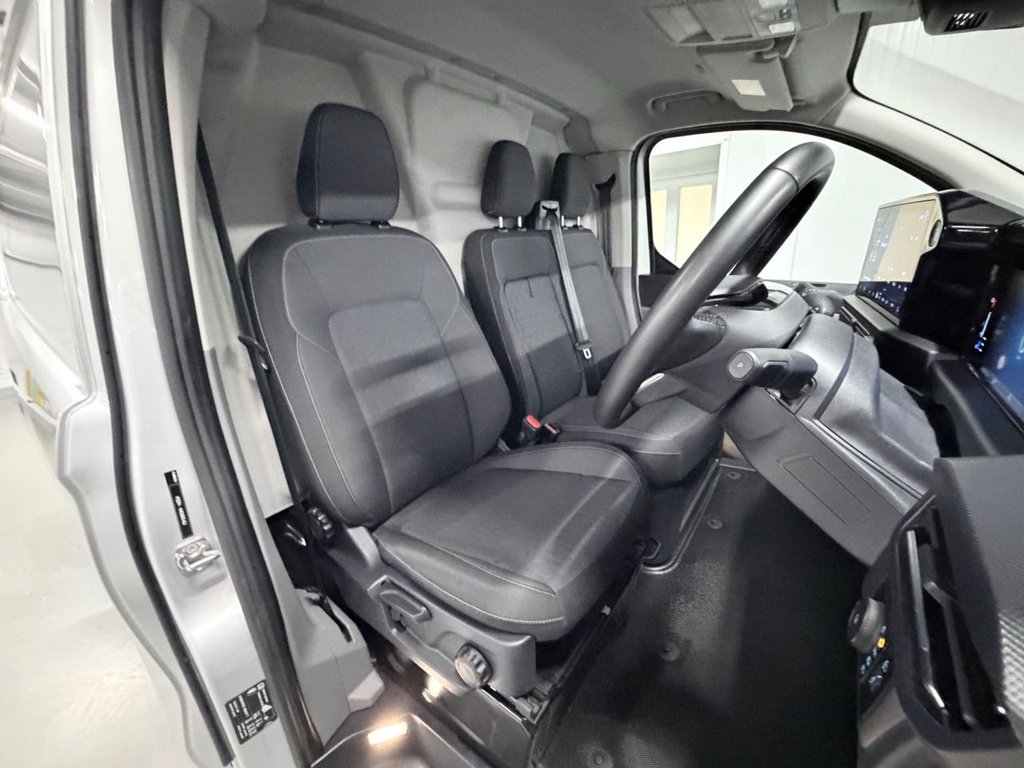 Used Ford Transit Custom 2024 for sale - 76482411: Photo 8