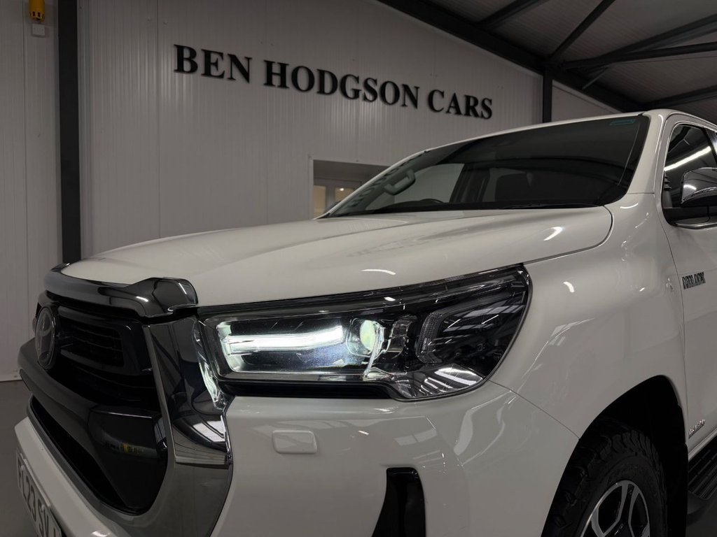 Used Toyota Hilux 2023 for sale - 77067589: Photo 26