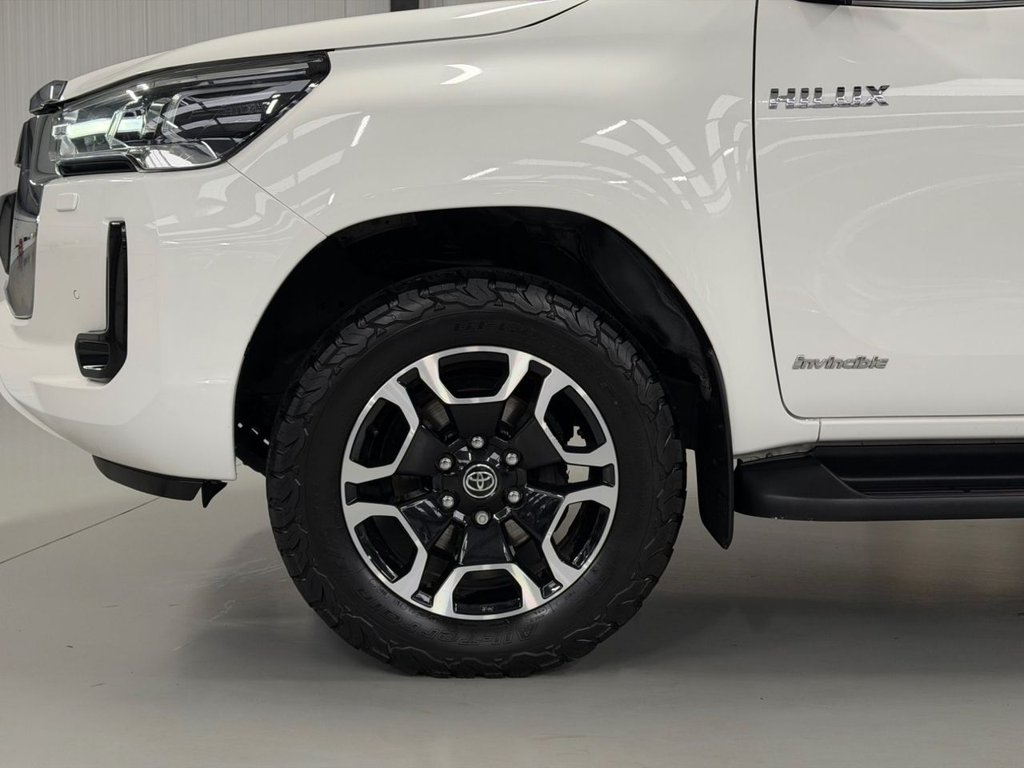 Used Toyota Hilux 2023 for sale - 77067589: Photo 27