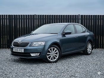 Used Skoda Octavia 2015 for sale - 78906256: Photo
