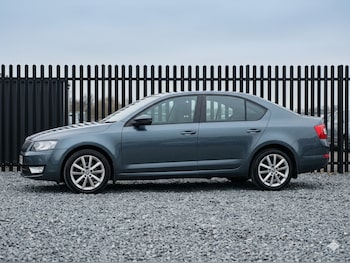 Used Skoda Octavia 2015 for sale - 78906256: Photo