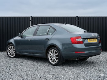 Used Skoda Octavia 2015 for sale - 78906256: Photo