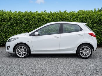 Used Mazda Mazda2 2014 for sale - 79703488: Photo