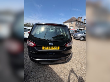 Used Ford Galaxy 2019 for sale - 79410620: Photo