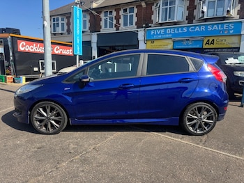 Used Ford Fiesta 2017 for sale - 79483250: Photo