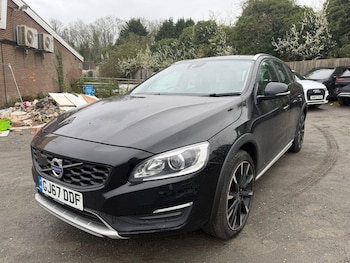 Used Volvo V60 Cross Country 2017 for sale - 78623846: Photo