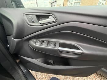 Used Ford Kuga 2015 for sale - 79656424: Photo