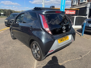 Used Toyota AYGO 2016 for sale - 79451320: Photo