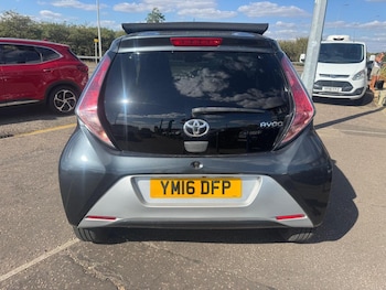 Used Toyota AYGO 2016 for sale - 79451320: Photo