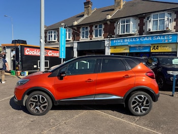 Used Renault Captur 2017 for sale - 79519704: Photo