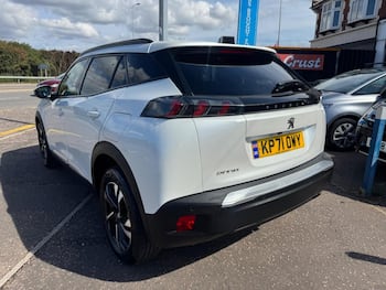 Used Peugeot 2008 2021 for sale - 79725184: Photo