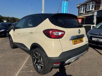 Used Renault Captur 2017 for sale - 79519698: Photo