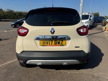 Used Renault Captur 2017 for sale - 79519698: Photo
