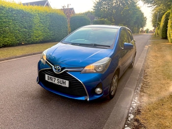 Used Toyota Yaris 2017 for sale - 79314796: Photo