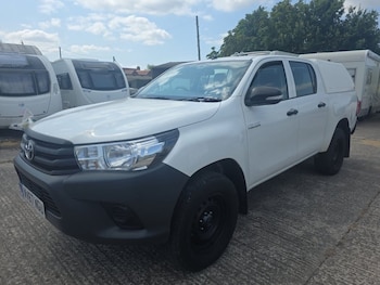 Used Toyota Hilux 2017 for sale - 79392972: Photo