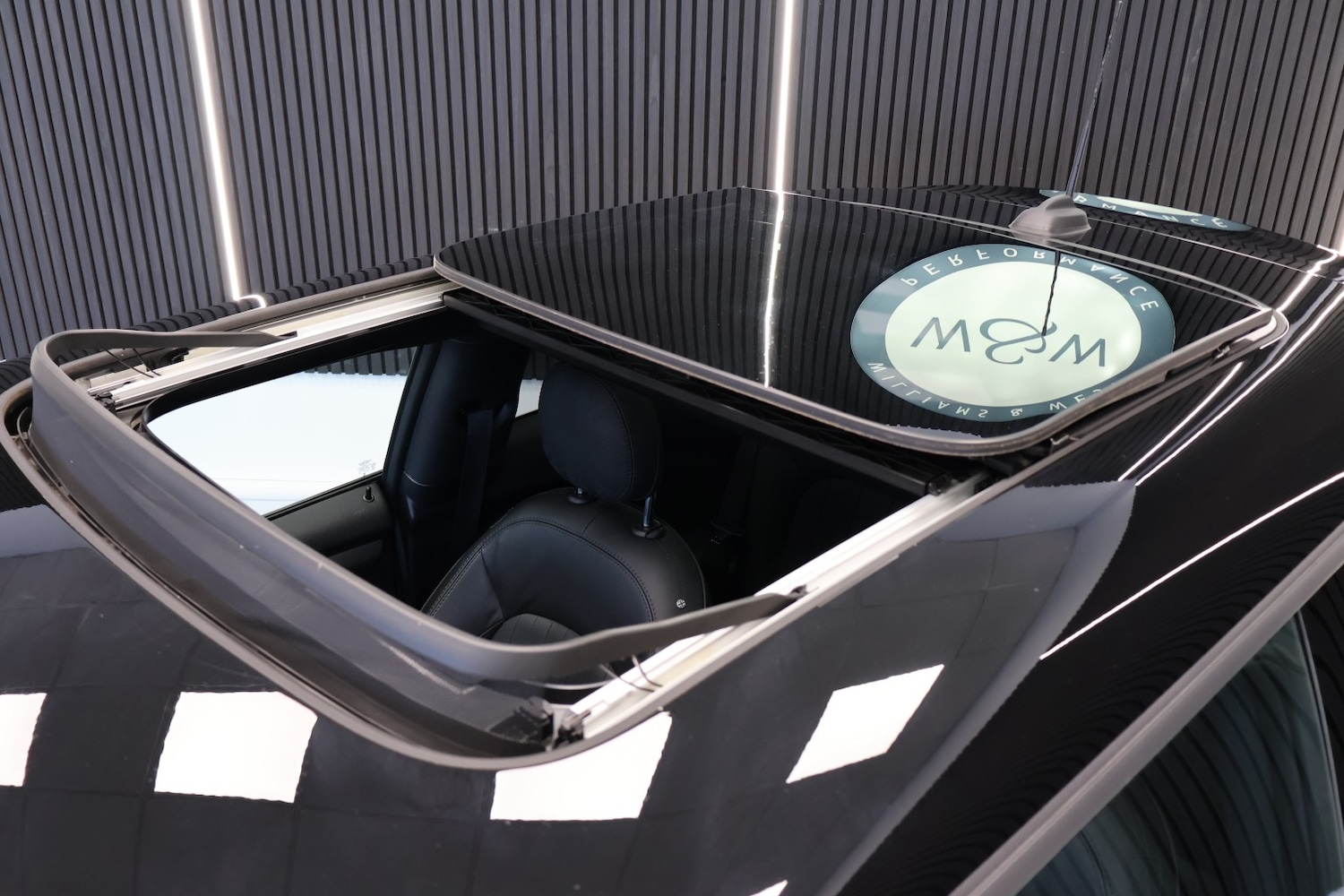 Used MINI Hatch 2023 for sale - 77595286: Photo 2